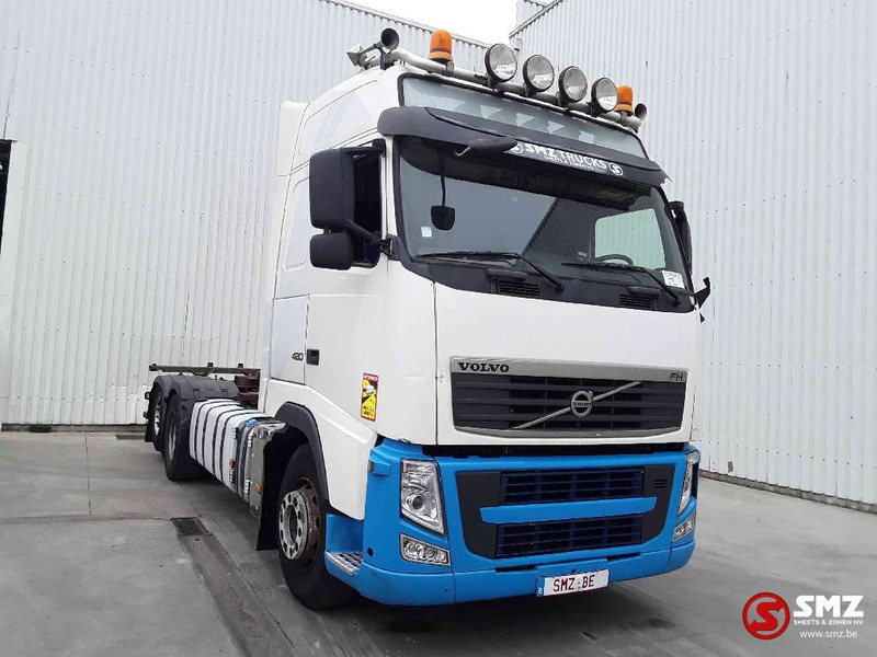 Volvo FH 420 6x2 - Pengangkut kontainer/ Container truck: gambar 1 Volvo FH 420 6x2 - Pengangkut kontainer/ Container truck: gambar 1
