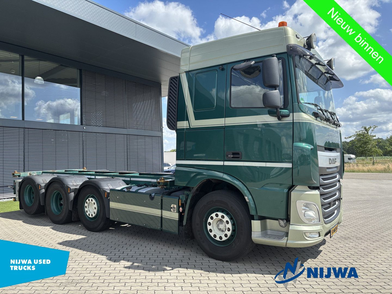 DAF XF 460 8x2 20ft container systeem - Hook lift: gambar 2 DAF XF 460 8x2 20ft container systeem - Hook lift: gambar 2