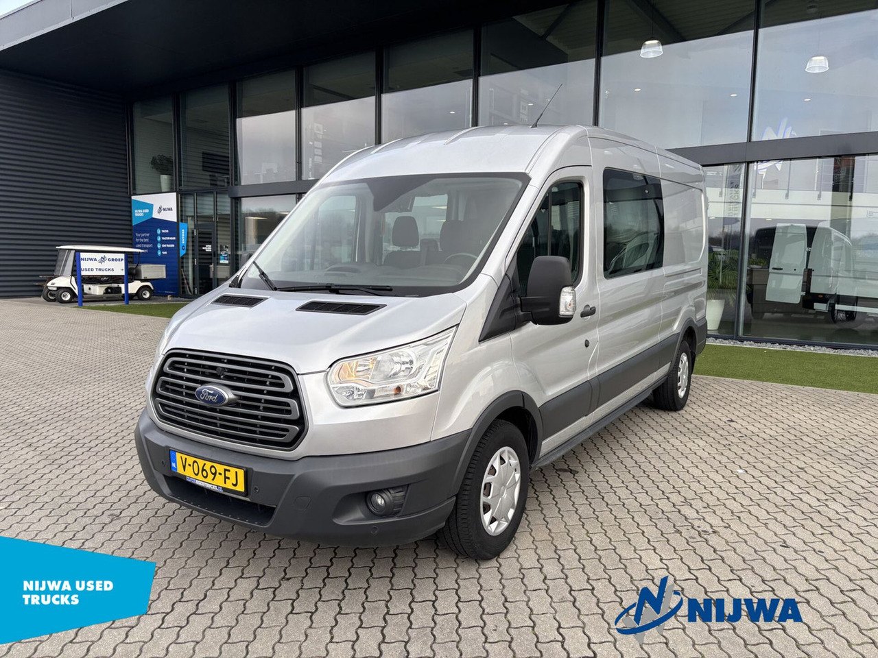 Ford Transit 130 L3H2 Dubbele cabine + Trekhaak - Van kecil, Van kombi: gambar 1 Ford Transit 130 L3H2 Dubbele cabine + Trekhaak - Van kecil, Van kombi: gambar 1