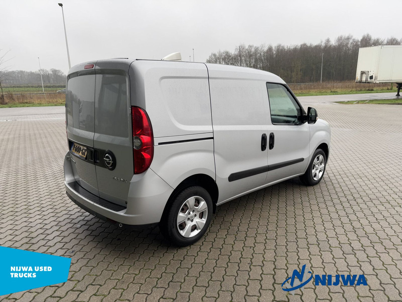 Opel COMBO Navigatie + Cruise control Kasten - Van kecil: gambar 3 Opel COMBO Navigatie + Cruise control Kasten - Van kecil: gambar 3