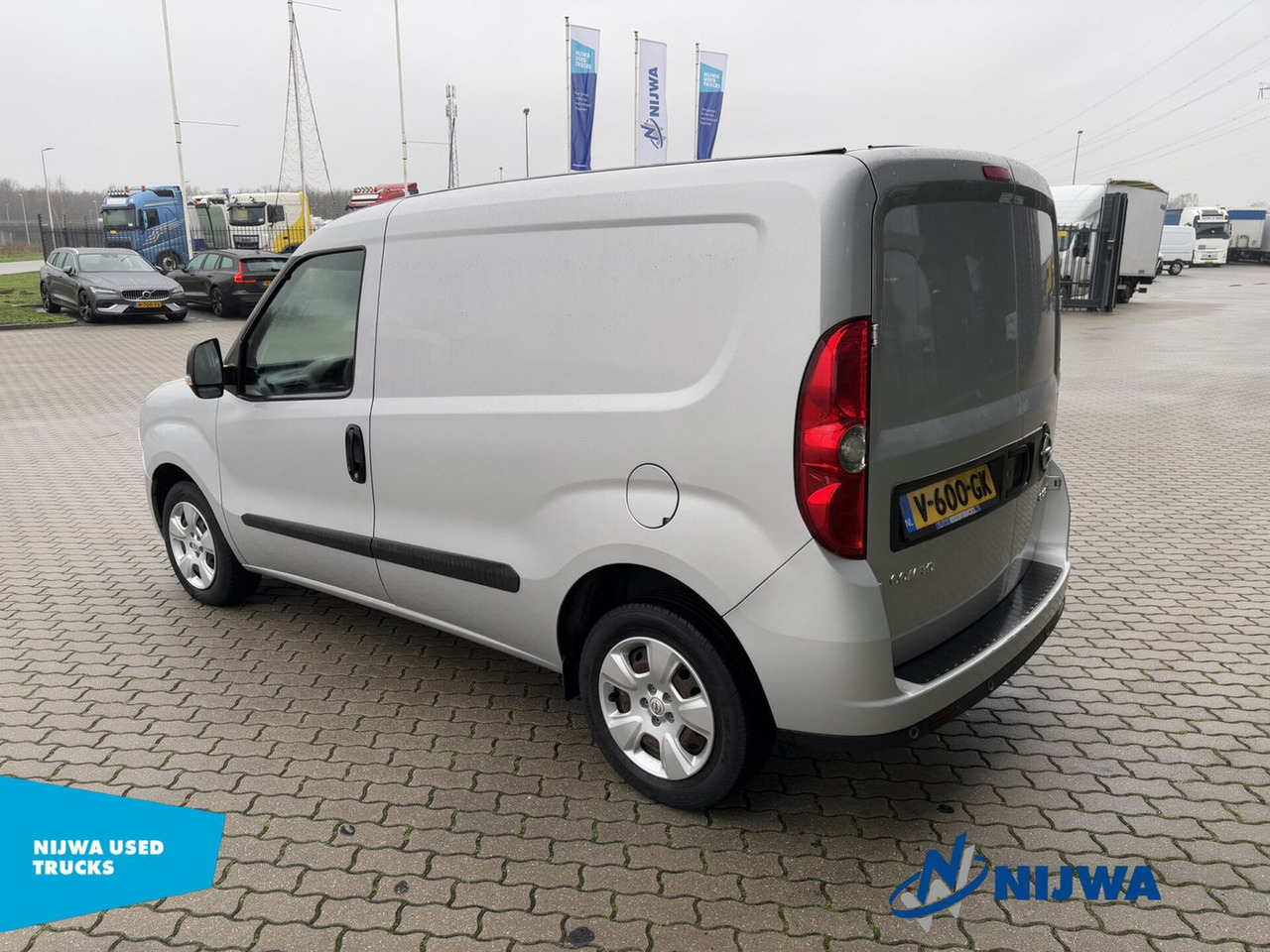 Opel COMBO Navigatie + Cruise control Kasten - Van kecil: gambar 4 Opel COMBO Navigatie + Cruise control Kasten - Van kecil: gambar 4