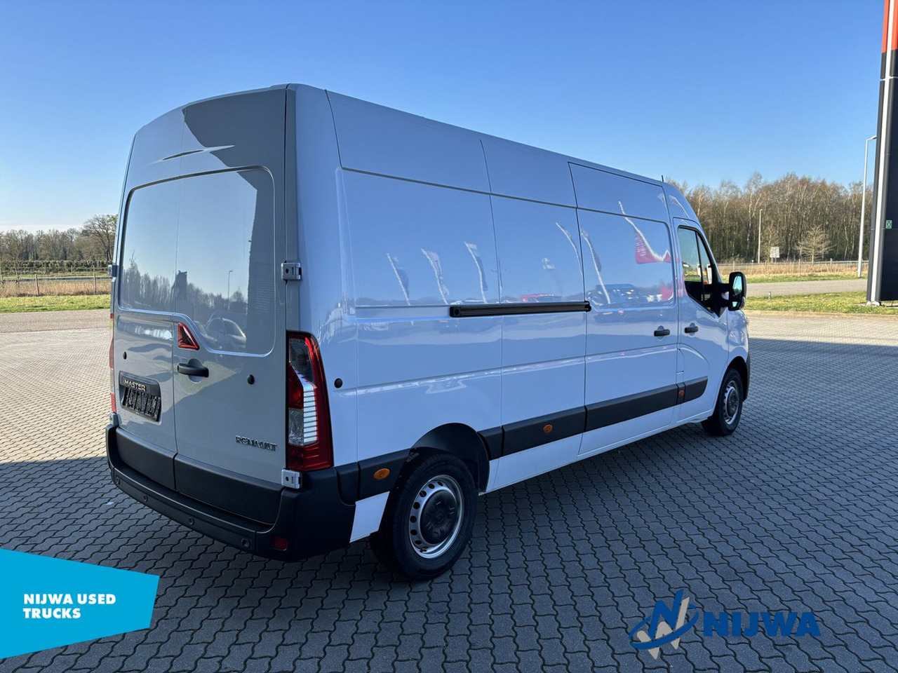 Renault Master 135 L3H2 Parkeersensoren + Cruise control - Van kecil: gambar 3 Renault Master 135 L3H2 Parkeersensoren + Cruise control - Van kecil: gambar 3