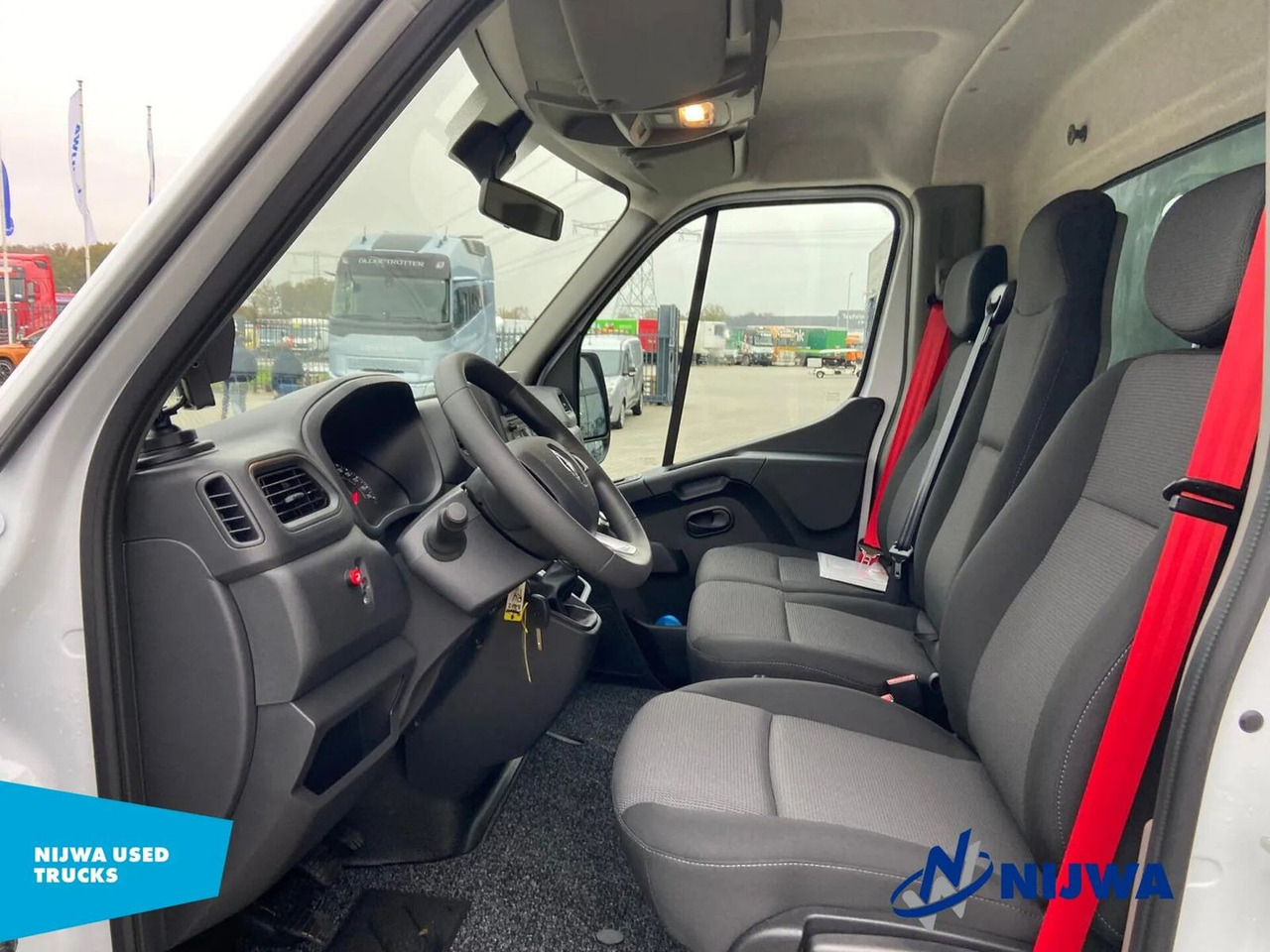 Renault Master 165 T35 Laadklep + Camera Kasten - Van panel: gambar 5 Renault Master 165 T35 Laadklep + Camera Kasten - Van panel: gambar 5