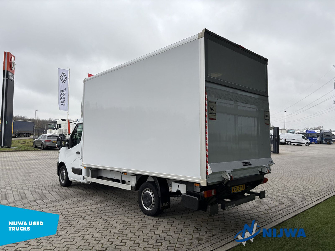 Renault Master T35 165 Navigatie + Zijdeur Kasten Renault Master T35 165 Navigatie + Zijdeur Kasten - Van panel: gambar 4 Renault Master T35 165 Navigatie + Zijdeur Kasten Renault Master T35 165 Navigatie + Zijdeur Kasten - Van panel: gambar 4