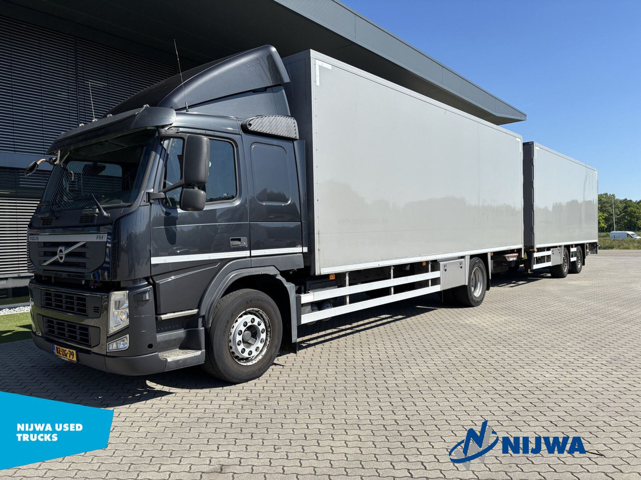 Volvo FM 330 4x2 I.C.M. HERTOGHS Aanhangwagen - Truk box: gambar 1 Volvo FM 330 4x2 I.C.M. HERTOGHS Aanhangwagen - Truk box: gambar 1