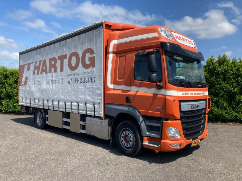 DAF CF 410 FA Euro6 Schuifzeilen vooras 9,0 ton - Truk box: gambar 2 DAF CF 410 FA Euro6 Schuifzeilen vooras 9,0 ton - Truk box: gambar 2