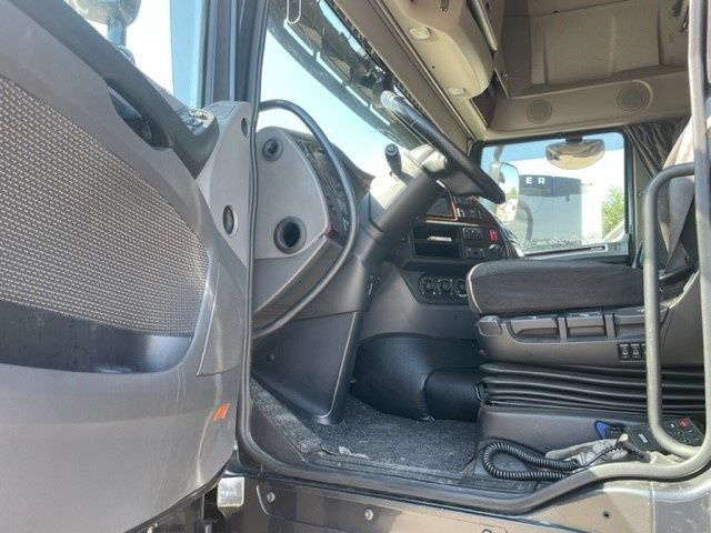 DAF XF 510 FT Euro6 Intarder - Tractor head: gambar 4 DAF XF 510 FT Euro6 Intarder - Tractor head: gambar 4