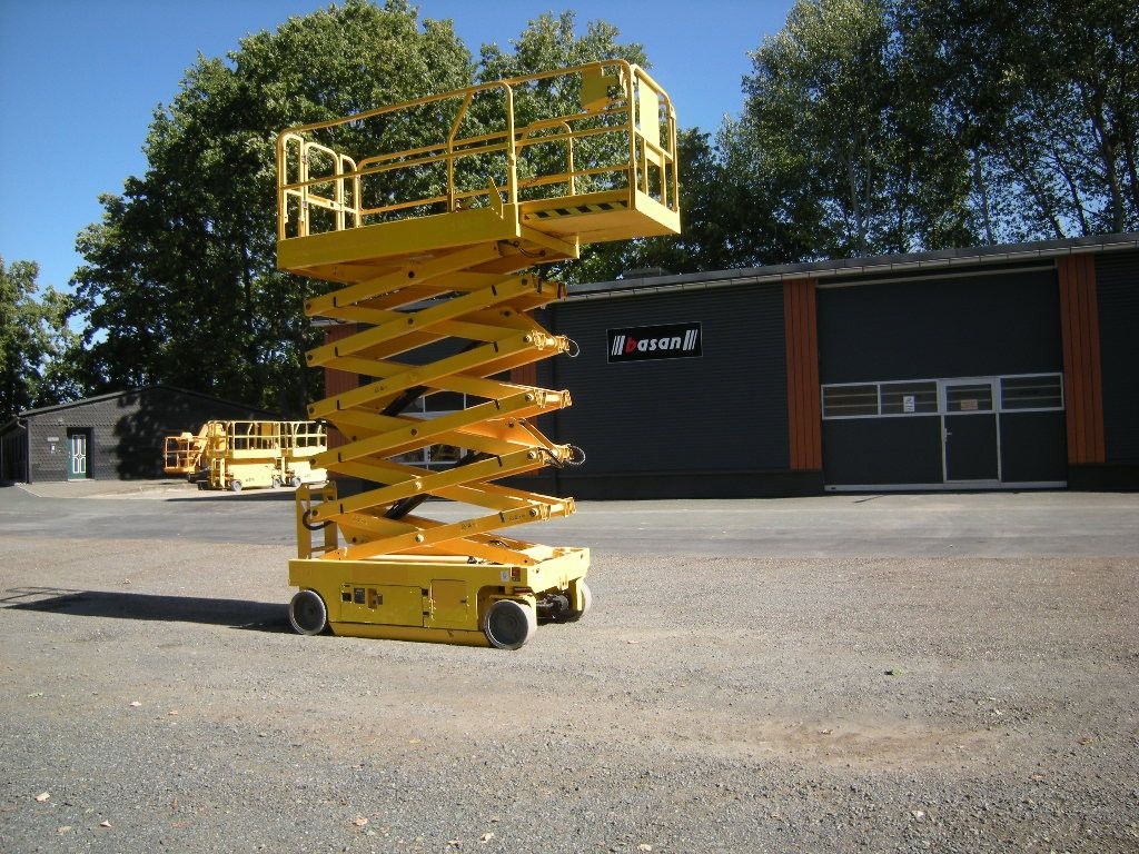 Genie GS 4047 Scherenarbeitsbühne Genie 14 m - Platform udara yang dipasang di truk: gambar 1 Genie GS 4047 Scherenarbeitsbühne Genie 14 m - Platform udara yang dipasang di truk: gambar 1