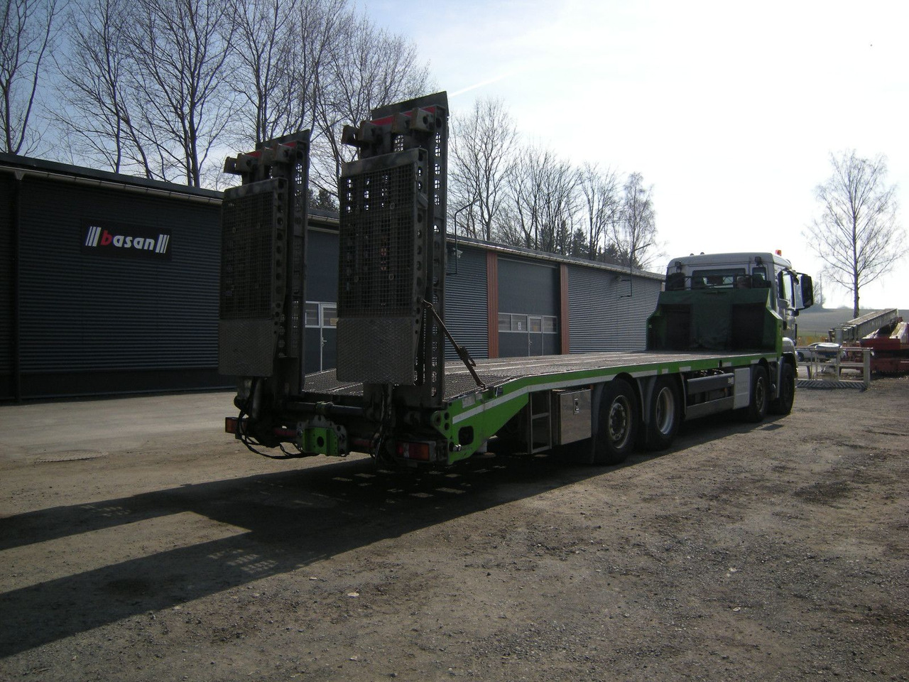 MAN 35.400, Zanner Plateau, Rampen, Winde - Mobil derek: gambar 2 MAN 35.400, Zanner Plateau, Rampen, Winde - Mobil derek: gambar 2