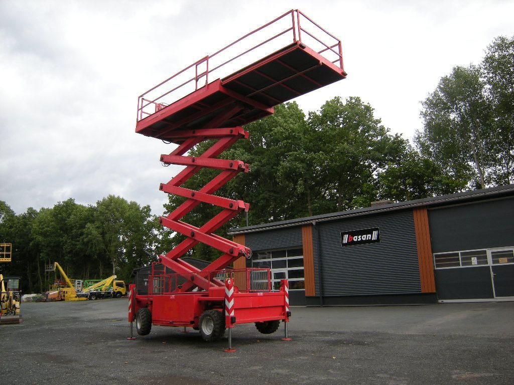 Scherenarbeitsbühne Liftlux SL172-24D4WD,S AH 19 - Platform udara yang dipasang di truk: gambar 1 Scherenarbeitsbühne Liftlux SL172-24D4WD,S AH 19 - Platform udara yang dipasang di truk: gambar 1