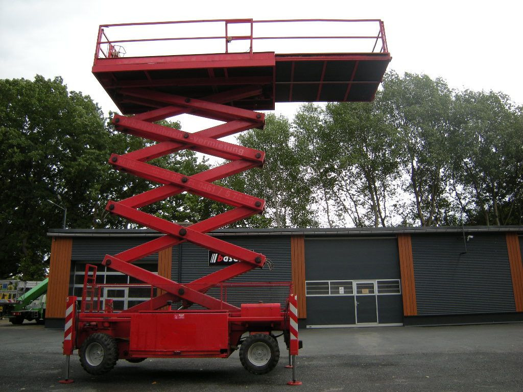 Scherenarbeitsbühne Liftlux SL172-24D4WD,S AH 19 - Platform udara yang dipasang di truk: gambar 2 Scherenarbeitsbühne Liftlux SL172-24D4WD,S AH 19 - Platform udara yang dipasang di truk: gambar 2
