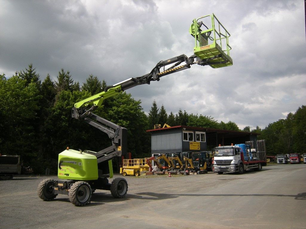 Zoomlion, Arbeitsbühne ZA14J , AH 16m - Platform udara yang dipasang di truk: gambar 4 Zoomlion, Arbeitsbühne ZA14J , AH 16m - Platform udara yang dipasang di truk: gambar 4
