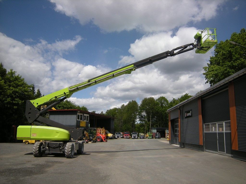 Platform udara yang dipasang di truk Zoomlion Arbeitsbühne ZT26JE Elektro , AH 28 m: gambar 6