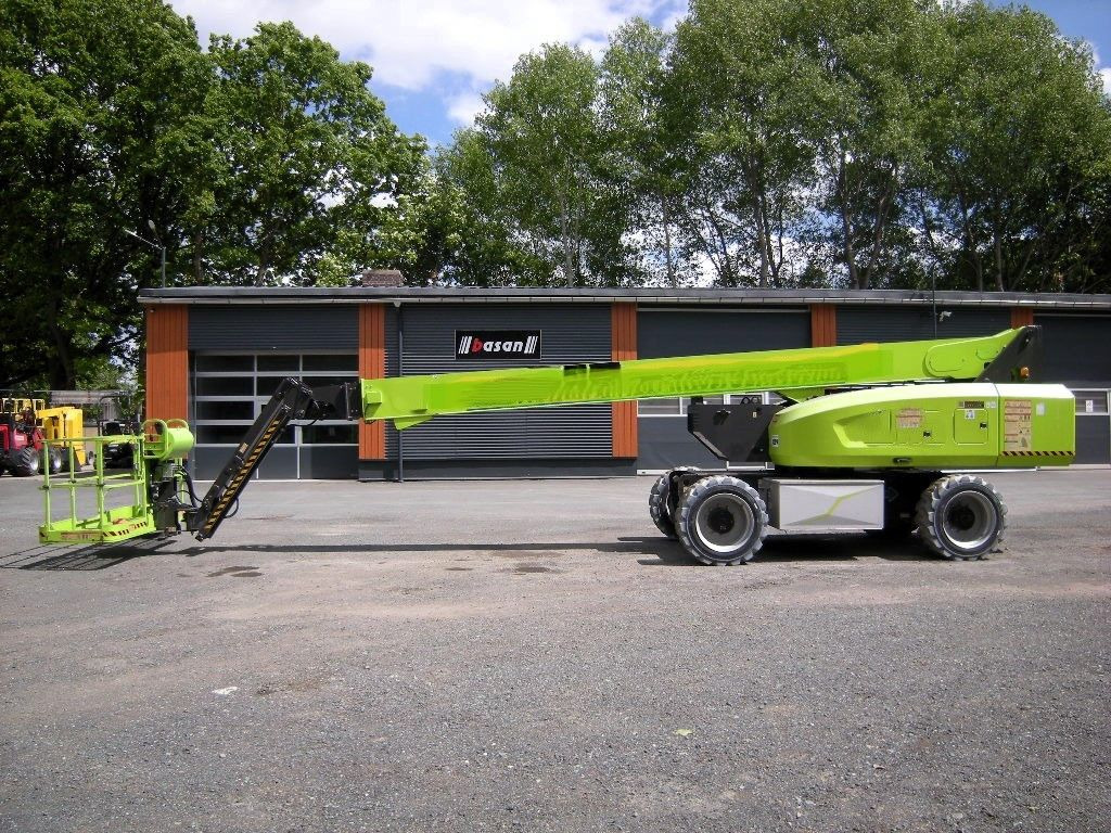 Platform udara yang dipasang di truk Zoomlion Arbeitsbühne ZT26JE Elektro , AH 28 m: gambar 13