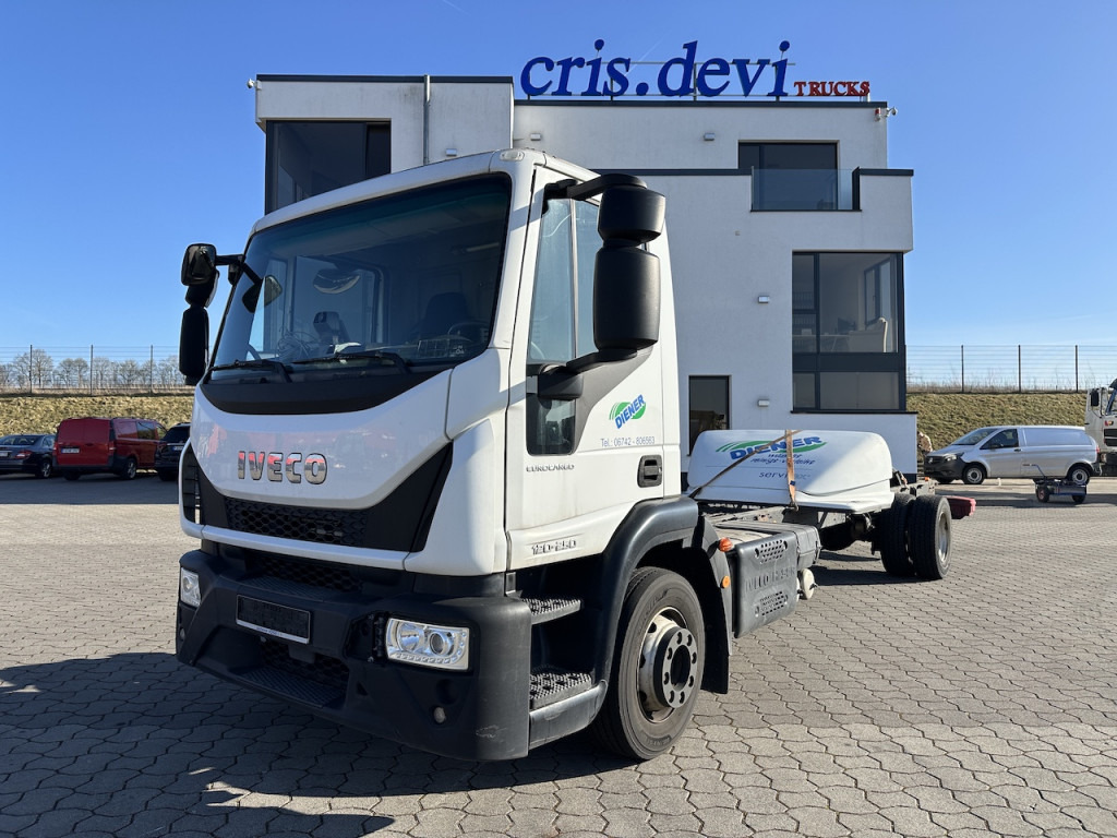 Iveco 120E25 Eurocargo 4x2 Fahrgestell - Truk box: gambar 1 Iveco 120E25 Eurocargo 4x2 Fahrgestell - Truk box: gambar 1