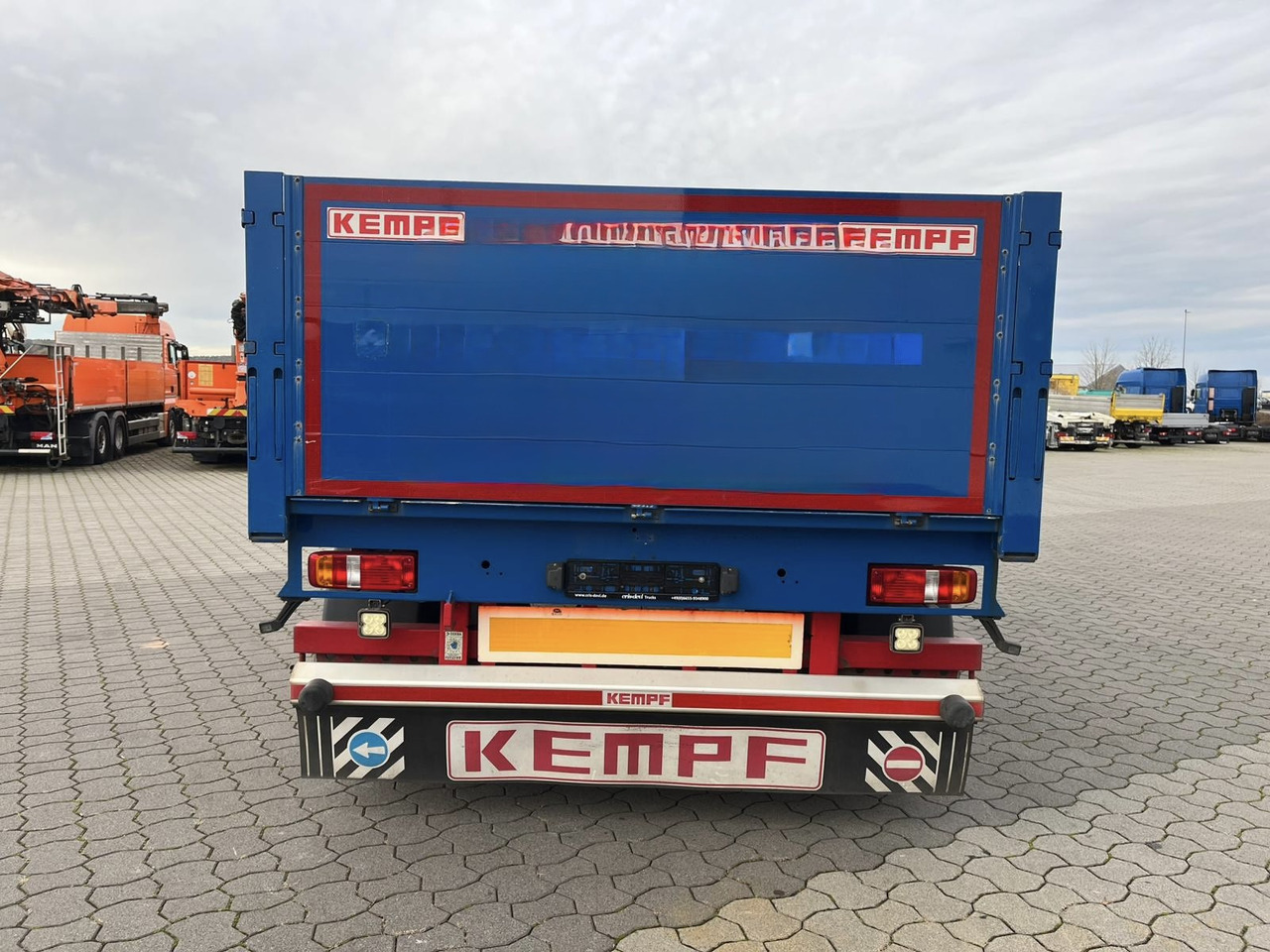 Kempf PA18 Baustoff - Trailer flatbed: gambar 2 Kempf PA18 Baustoff - Trailer flatbed: gambar 2