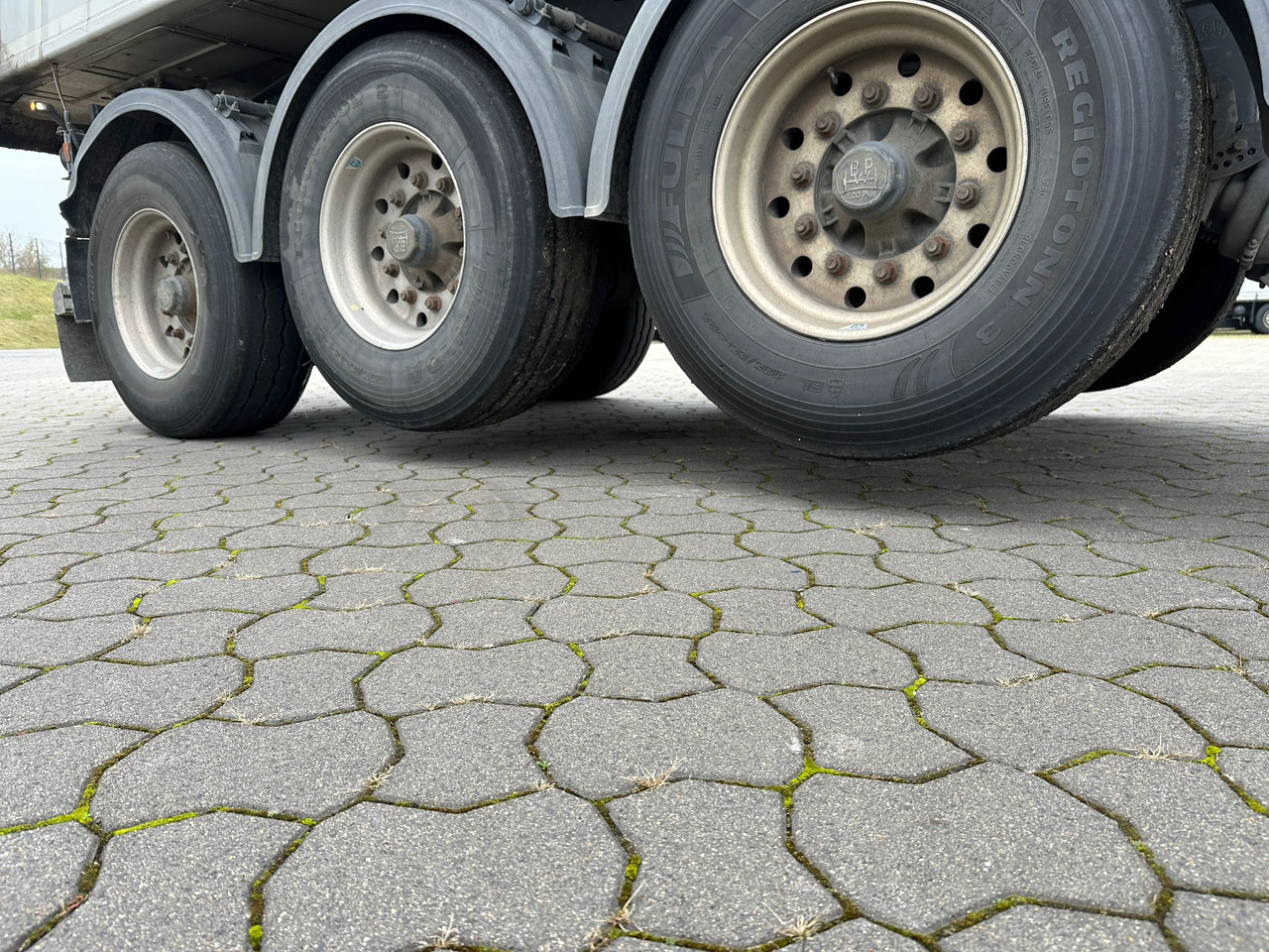 Kempf SKM 35 3 Thermo Mulde | TÜV NEU - Semi-trailer jungkit: gambar 2 Kempf SKM 35 3 Thermo Mulde | TÜV NEU - Semi-trailer jungkit: gambar 2