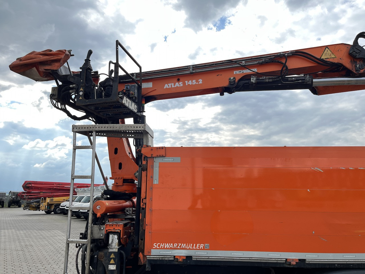 MAN TGX 26.480 6x2 Atlas 145.2 Kran Baustoff AHK - Truk flatbed, Truk derek: gambar 5 MAN TGX 26.480 6x2 Atlas 145.2 Kran Baustoff AHK - Truk flatbed, Truk derek: gambar 5
