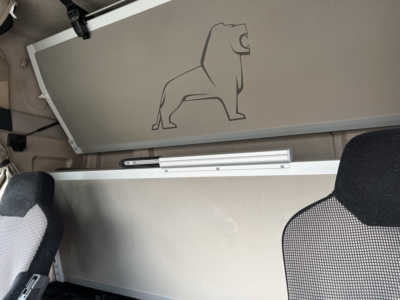 MAN TGX 26.500 6x2 Fahrgestell Lenk-Liftachse AHK - Truk sasis: gambar 4 MAN TGX 26.500 6x2 Fahrgestell Lenk-Liftachse AHK - Truk sasis: gambar 4