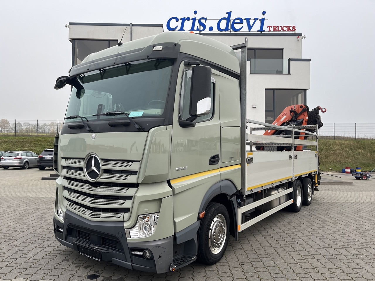 Mercedes-Benz Actros 2545 6x2 Effer - Atlas 265-A6 Lenk- Liftachse - Truk flatbed, Truk derek: gambar 1 Mercedes-Benz Actros 2545 6x2 Effer - Atlas 265-A6 Lenk- Liftachse - Truk flatbed, Truk derek: gambar 1