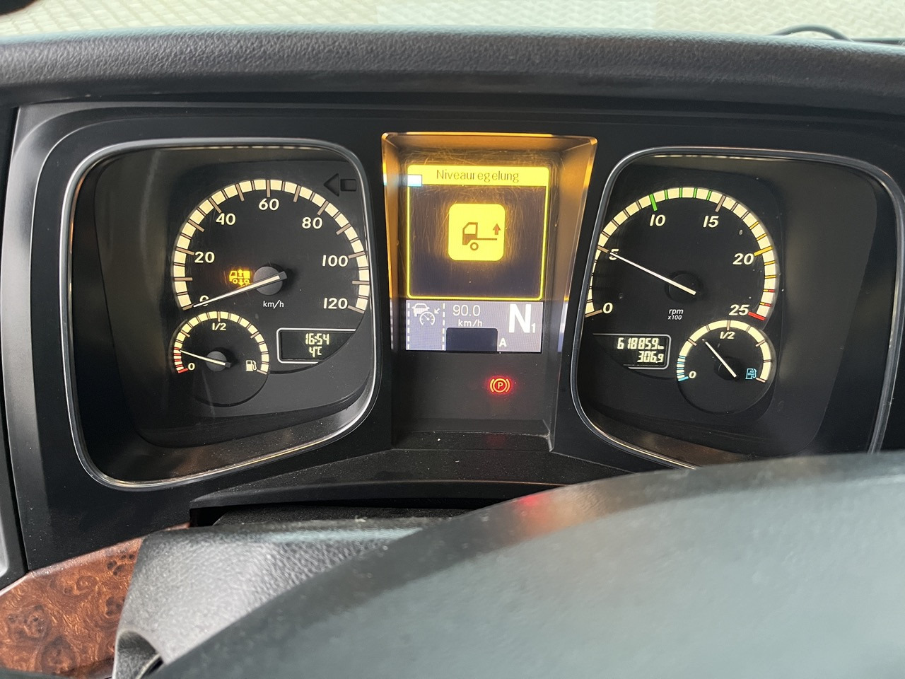 Mercedes-Benz Actros 2545 6x2 Effer - Atlas 265-A6 Lenk- Liftachse - Truk flatbed, Truk derek: gambar 2 Mercedes-Benz Actros 2545 6x2 Effer - Atlas 265-A6 Lenk- Liftachse - Truk flatbed, Truk derek: gambar 2