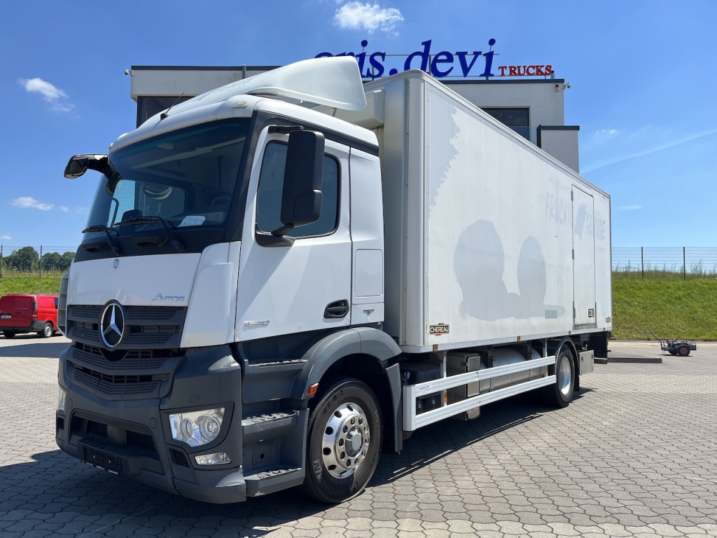 Mercedes-Benz Antos 1840 4x4 HAD LBW Kühlung Flüssigstickstoff - Truk berpendingin: gambar 1 Mercedes-Benz Antos 1840 4x4 HAD LBW Kühlung Flüssigstickstoff - Truk berpendingin: gambar 1