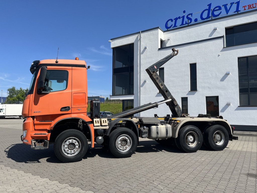 Mercedes-Benz Arocs 3251 8x4 Meiller 30 t Haken - Hook lift: gambar 2 Mercedes-Benz Arocs 3251 8x4 Meiller 30 t Haken - Hook lift: gambar 2