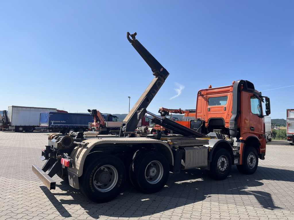 Mercedes-Benz Arocs 3251 8x4 Meiller 30 t Haken - Hook lift: gambar 3 Mercedes-Benz Arocs 3251 8x4 Meiller 30 t Haken - Hook lift: gambar 3