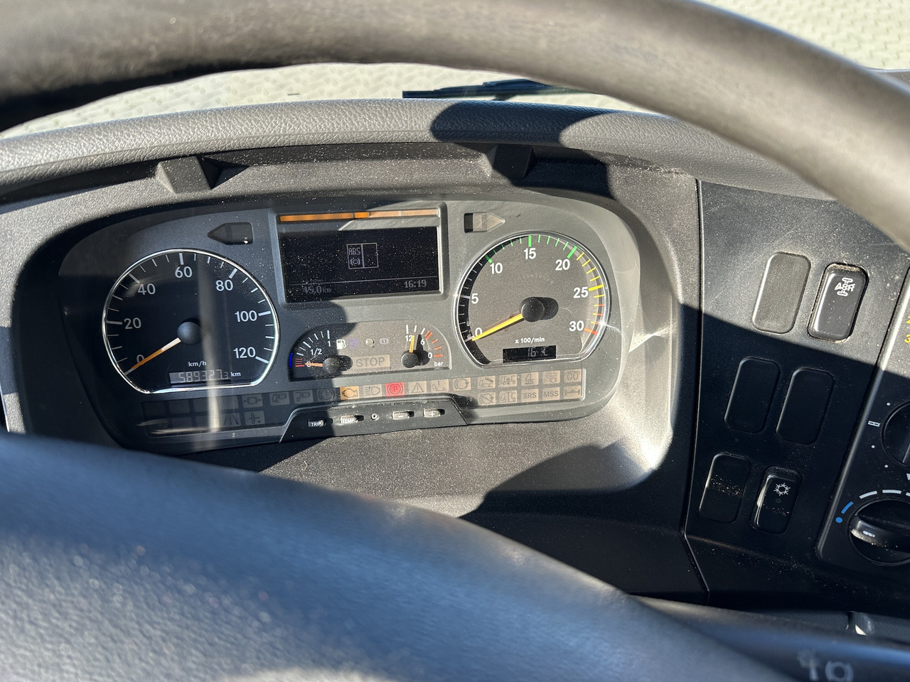 Mercedes-Benz Atego 1529 4x2  Atlas 57.3-A2   Kadaverkipper - Truk derek, Truk jungkit: gambar 5 Mercedes-Benz Atego 1529 4x2  Atlas 57.3-A2   Kadaverkipper - Truk derek, Truk jungkit: gambar 5