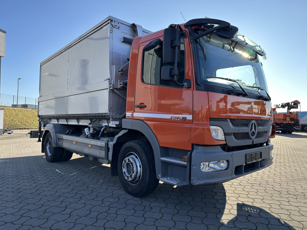 Truk jungkit, Truk derek Mercedes-Benz Atego 1529 4x2  Atlas 57.3-A2   Kadaverkipper: gambar 12