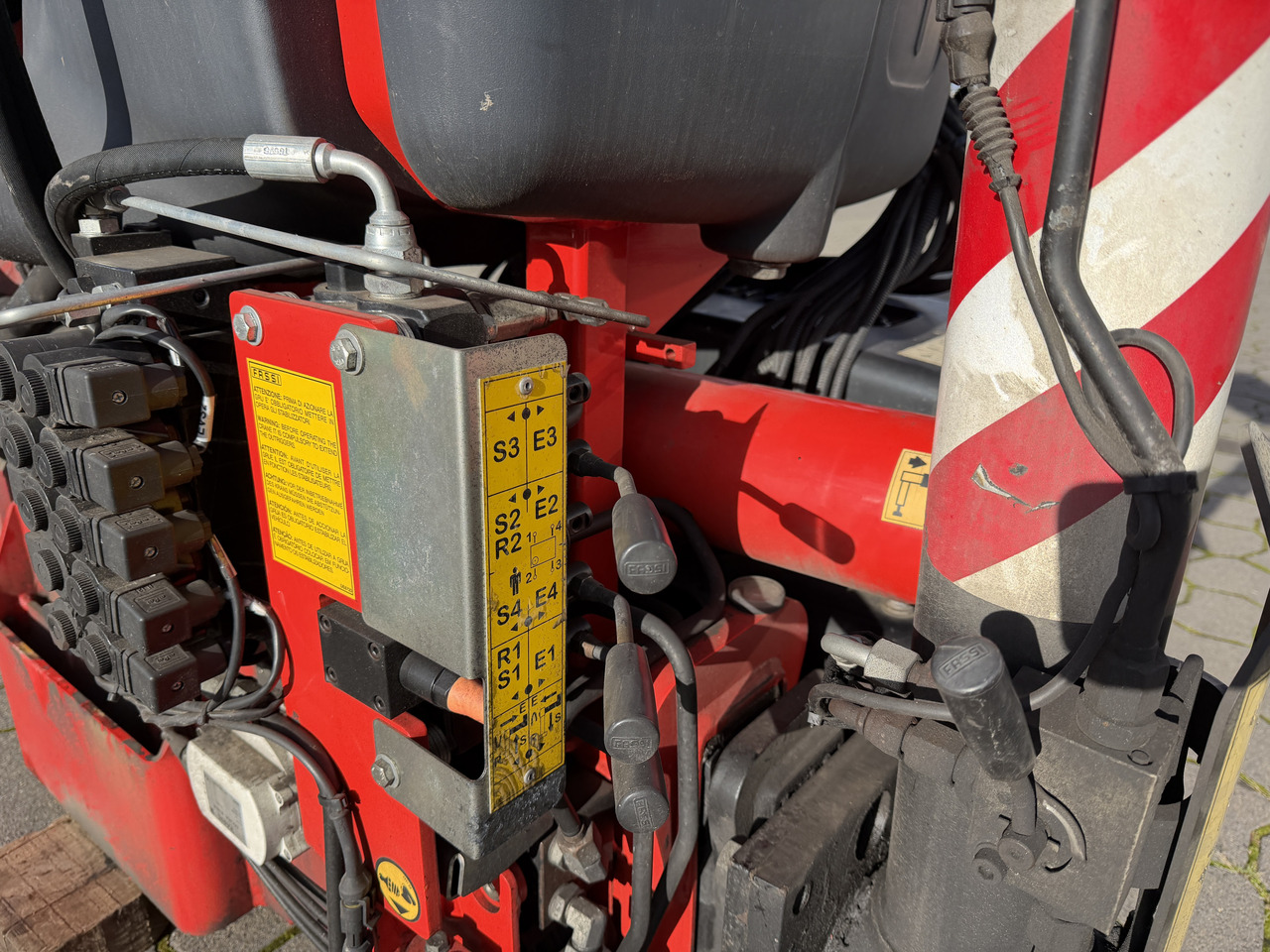 Derek pemuat Palfinger FASSI F 235 A.2.23 Kran + Funk: gambar 8