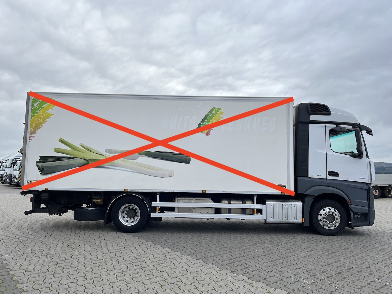 Mercedes-Benz 1842 4x2 FAHRGESTELL - Peralatan lainnya: gambar 5 Mercedes-Benz 1842 4x2 FAHRGESTELL - Peralatan lainnya: gambar 5