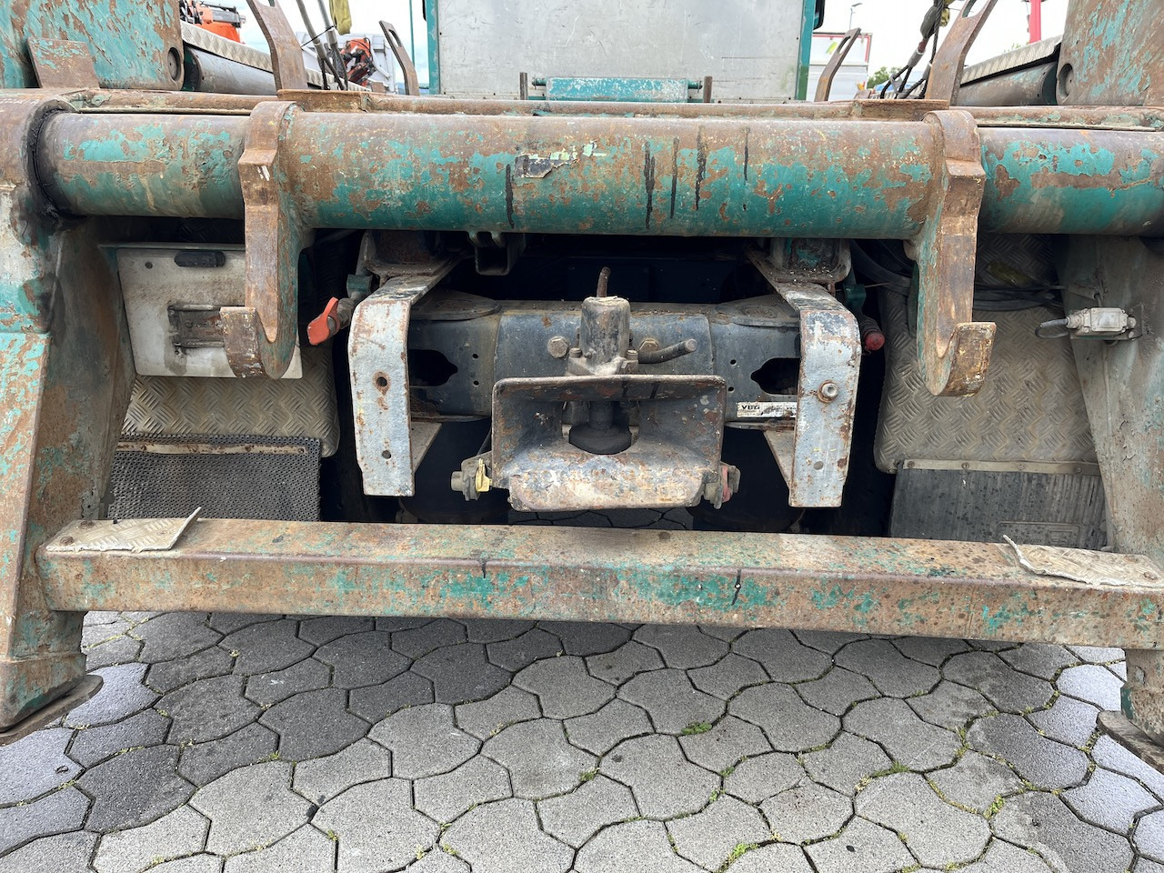 Scania P114 340 4x2 Trösch Absetzkipper Retarder AHK - Truk skip loader: gambar 5 Scania P114 340 4x2 Trösch Absetzkipper Retarder AHK - Truk skip loader: gambar 5