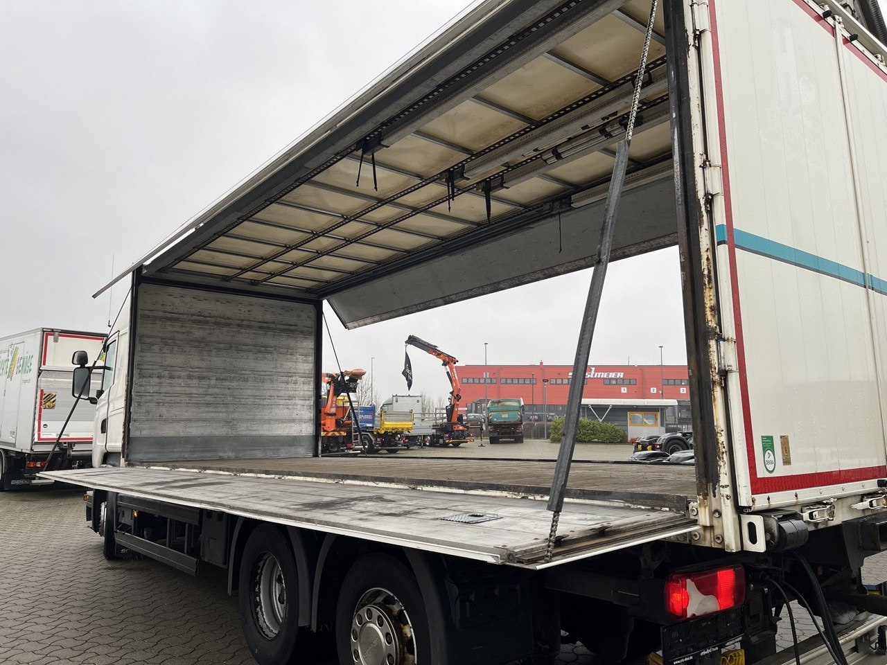 Scania R 450 6x2 Geränkezug + Orten Anhänger - Truk minuman: gambar 2 Scania R 450 6x2 Geränkezug + Orten Anhänger - Truk minuman: gambar 2