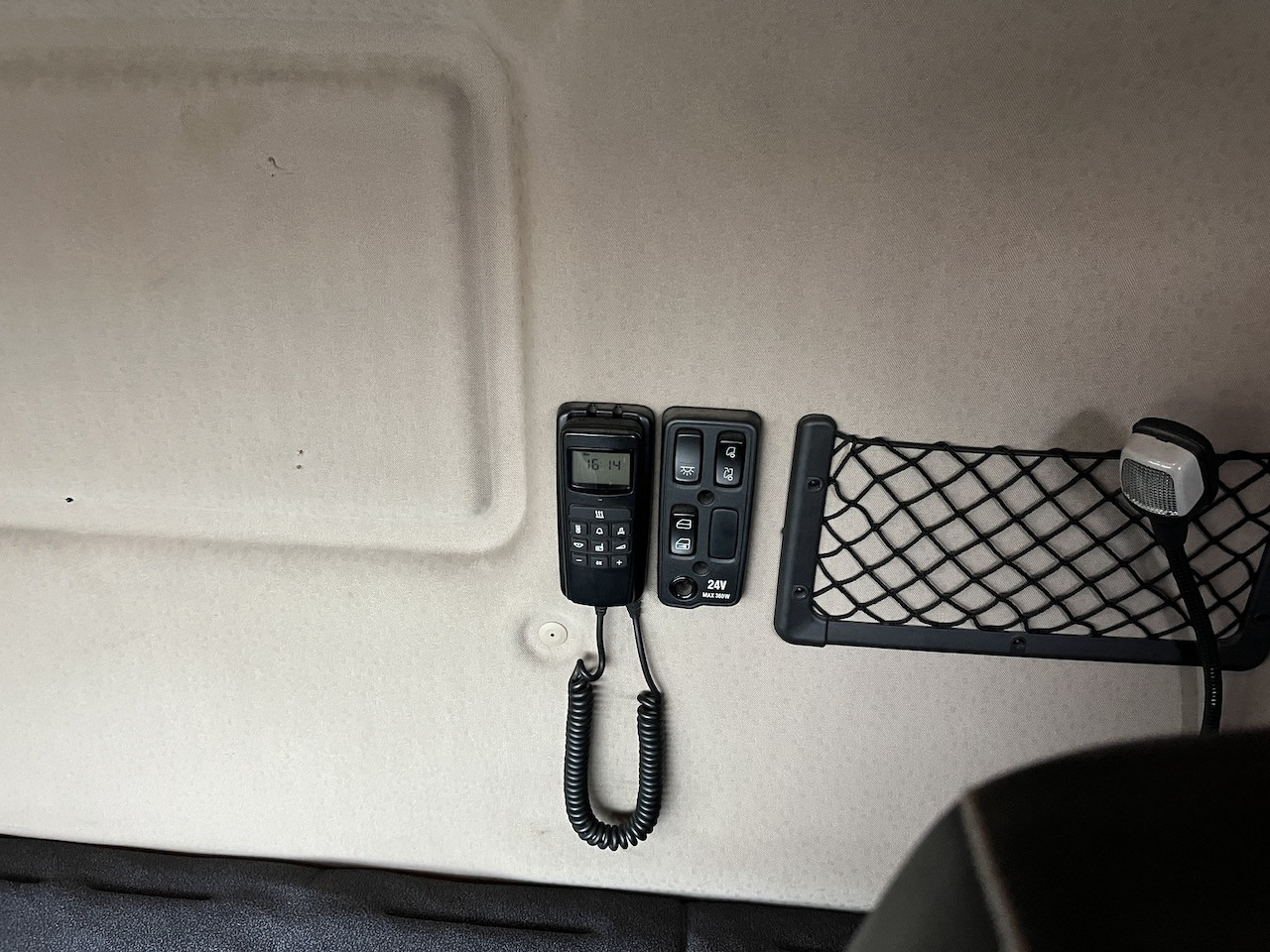 Scania R440 6x2 Hiab 166 E-5 HiDuo | AHK | Lenk-Lift A. - Truk dengan terpal samping, Truk derek: gambar 3 Scania R440 6x2 Hiab 166 E-5 HiDuo | AHK | Lenk-Lift A. - Truk dengan terpal samping, Truk derek: gambar 3