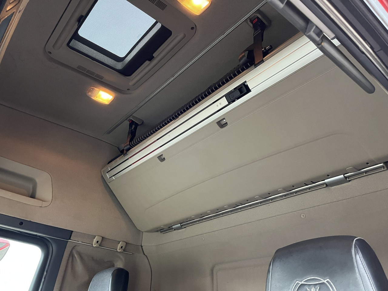 Scania R440 6x2 Hiab 166 E-5 HiDuo | AHK | Lenk-Lift A. - Truk dengan terpal samping, Truk derek: gambar 4 Scania R440 6x2 Hiab 166 E-5 HiDuo | AHK | Lenk-Lift A. - Truk dengan terpal samping, Truk derek: gambar 4