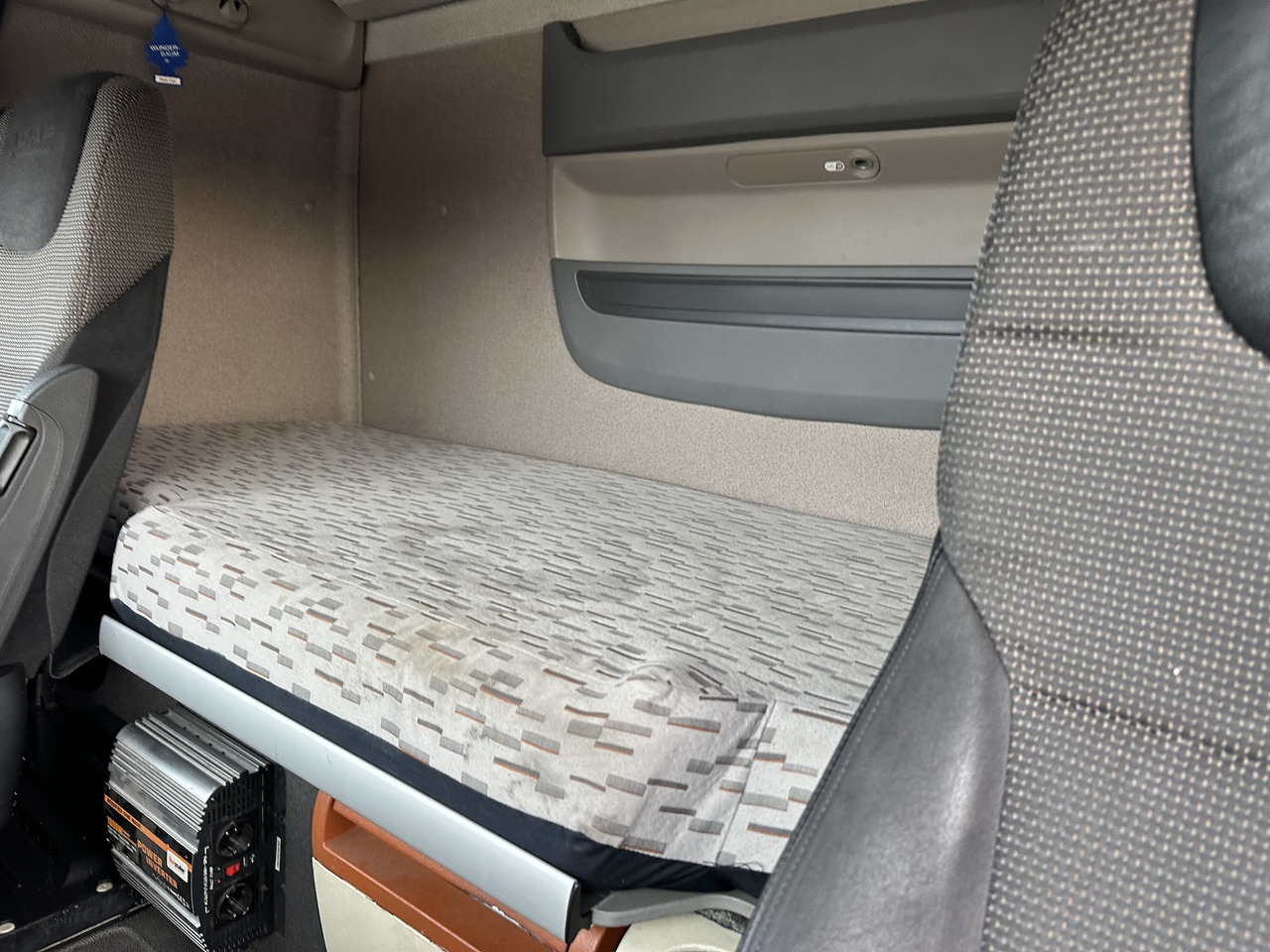 Daf XF 460 4x2 Retarder - Tractor head: gambar 3 Daf XF 460 4x2 Retarder - Tractor head: gambar 3