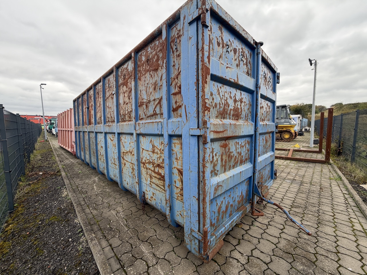 Mercedes-Benz Abrollcontainer Abrollmulde 37 cbm - Truk: gambar 2 Mercedes-Benz Abrollcontainer Abrollmulde 37 cbm - Truk: gambar 2