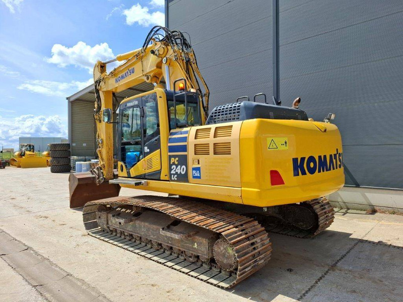 Komatsu PC240LC-10 - Ekskavator perayap: gambar 2 Komatsu PC240LC-10 - Ekskavator perayap: gambar 2