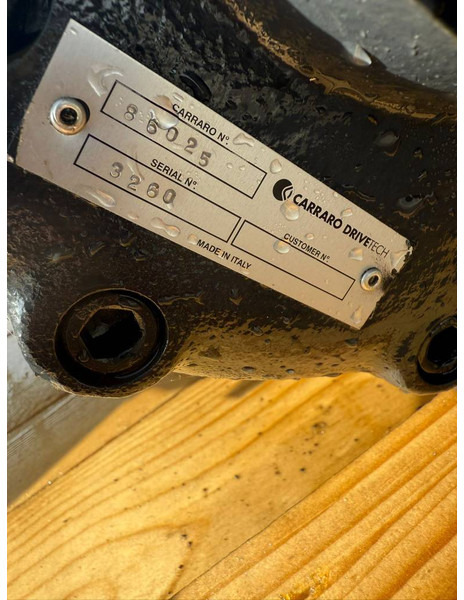 Komatsu PW140-7 REAR AXLE ASSEMBLY 20E-22-32000 - Poros dan bagian untuk Peralatan konstruksi: gambar 2 Komatsu PW140-7 REAR AXLE ASSEMBLY 20E-22-32000 - Poros dan bagian untuk Peralatan konstruksi: gambar 2