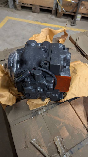 Komatsu WA380-6 or WA430-6 hydraulic pump 708-1W-41570 - Hidrolika untuk Peralatan konstruksi: gambar 1 Komatsu WA380-6 or WA430-6 hydraulic pump 708-1W-41570 - Hidrolika untuk Peralatan konstruksi: gambar 1