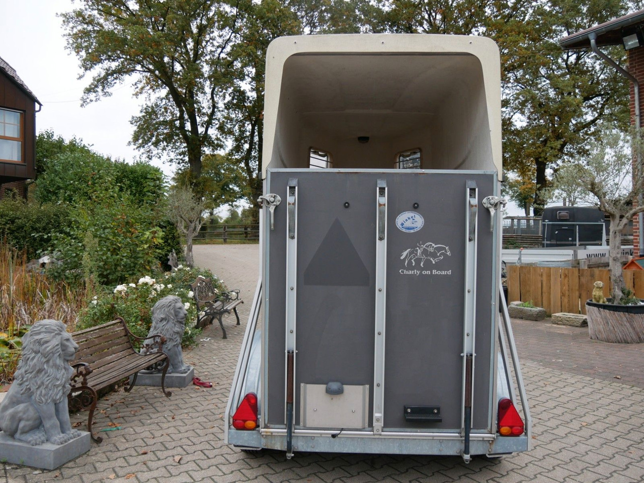 Blomert 1,5 Pferde Holz Poly - Trailer pengangkut hewan: gambar 2 Blomert 1,5 Pferde Holz Poly - Trailer pengangkut hewan: gambar 2