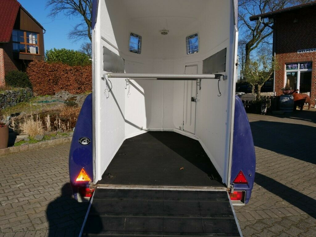 Böckmann 1,5 Pferde Heckklappe schwenkbar - Trailer pengangkut kuda: gambar 3 Böckmann 1,5 Pferde Heckklappe schwenkbar - Trailer pengangkut kuda: gambar 3