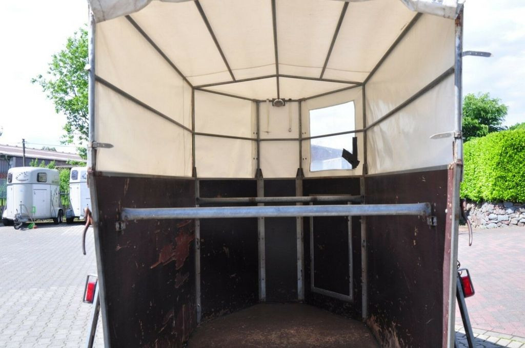 Holz Plane 1,5 Pferde Holz Plane 1,5 Pferde - Trailer pengangkut kuda: gambar 3 Holz Plane 1,5 Pferde Holz Plane 1,5 Pferde - Trailer pengangkut kuda: gambar 3