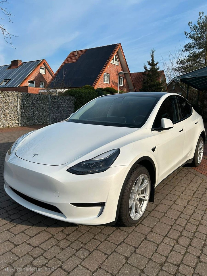 Tesla Model Y Hinterradantrieb RWD - Mobil sedan: gambar 1 Tesla Model Y Hinterradantrieb RWD - Mobil sedan: gambar 1