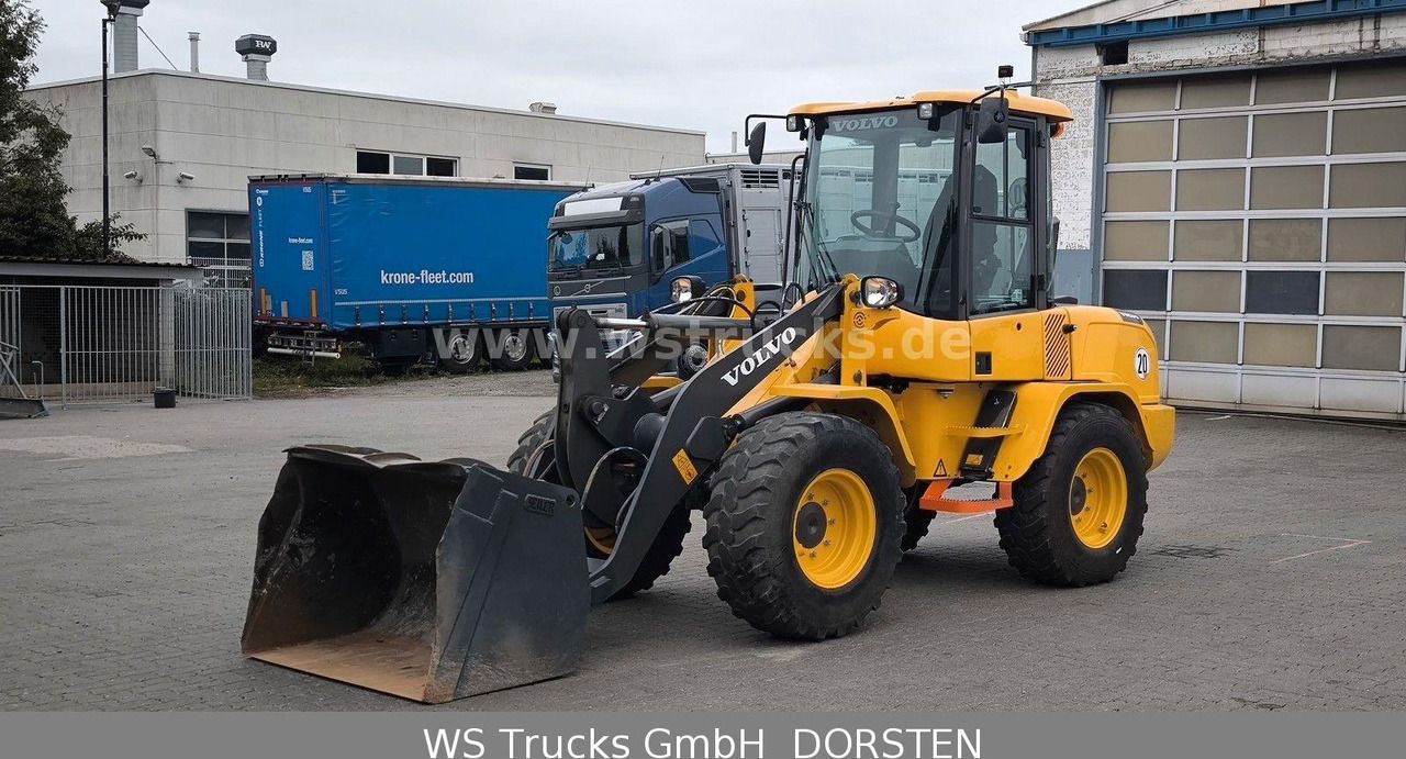 Volvo Radlader L 35 G - Wheel loader: gambar 2 Volvo Radlader L 35 G - Wheel loader: gambar 2