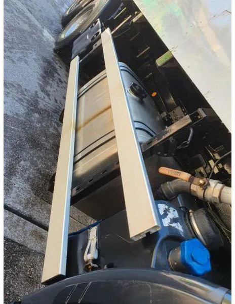 Truk sampah baru Iveco 260S 42 WAAGE 5 m³ Zöller Medium XXL 24 Umleerer: gambar 10 Truk sampah baru Iveco 260S 42 WAAGE 5 m³ Zöller Medium XXL 24 Umleerer: gambar 10