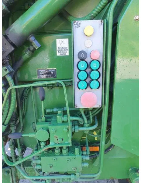 Truk sampah baru Iveco 260S 42 WAAGE 5 m³ Zöller Medium XXL 24 Umleerer: gambar 12 Truk sampah baru Iveco 260S 42 WAAGE 5 m³ Zöller Medium XXL 24 Umleerer: gambar 12