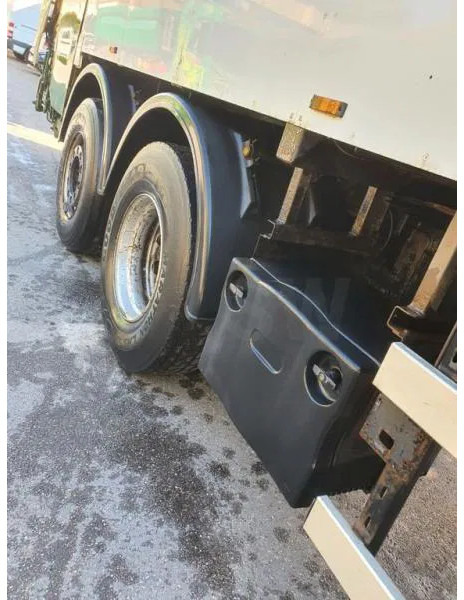 Truk sampah baru Iveco 260S 42 WAAGE 5 m³ Zöller Medium XXL 24 Umleerer: gambar 11 Truk sampah baru Iveco 260S 42 WAAGE 5 m³ Zöller Medium XXL 24 Umleerer: gambar 11