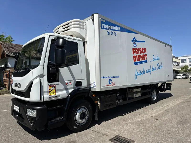 Iveco Tiefkühl Mitsubishi TDJ 300 Klima Tiefkühl Mitsubishi TDJ 300 Klima - Truk berpendingin: gambar 1 Iveco Tiefkühl Mitsubishi TDJ 300 Klima Tiefkühl Mitsubishi TDJ 300 Klima - Truk berpendingin: gambar 1